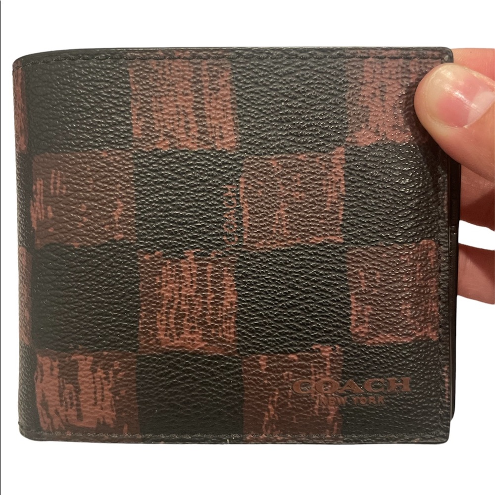 Coach F22375 3 IN 1 Graphic Checker Print Oxblood Men’s Compact ID Wallet
